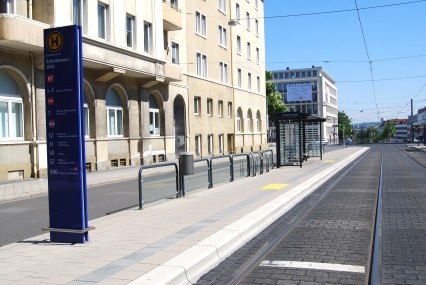 Scheidemannplatz Tram 2 Foto